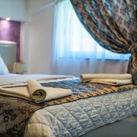 Hotel Oasis Gnojnice Kültér fotó