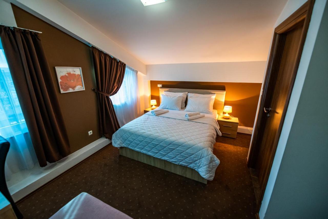 Hotel Oasis Gnojnice Kültér fotó