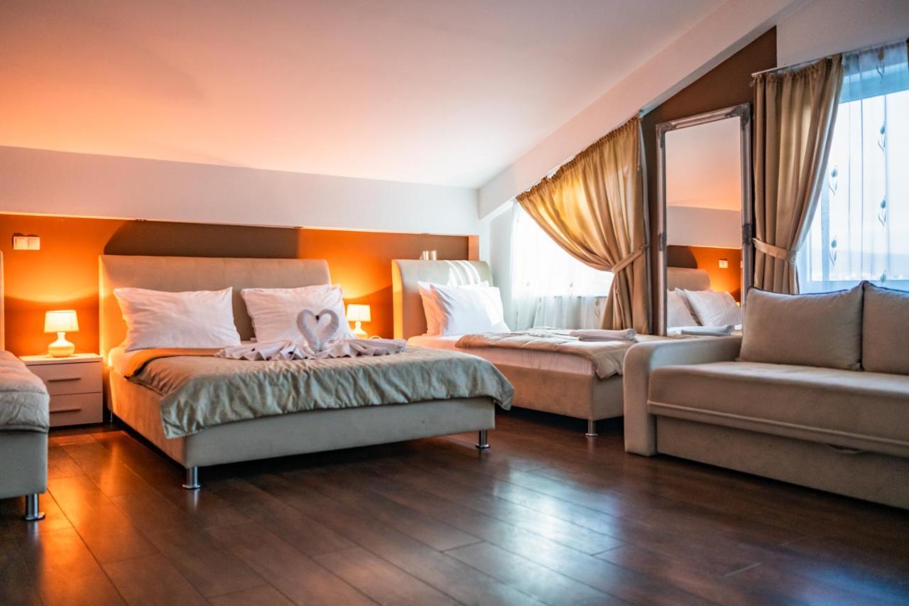 Hotel Oasis Gnojnice Kültér fotó
