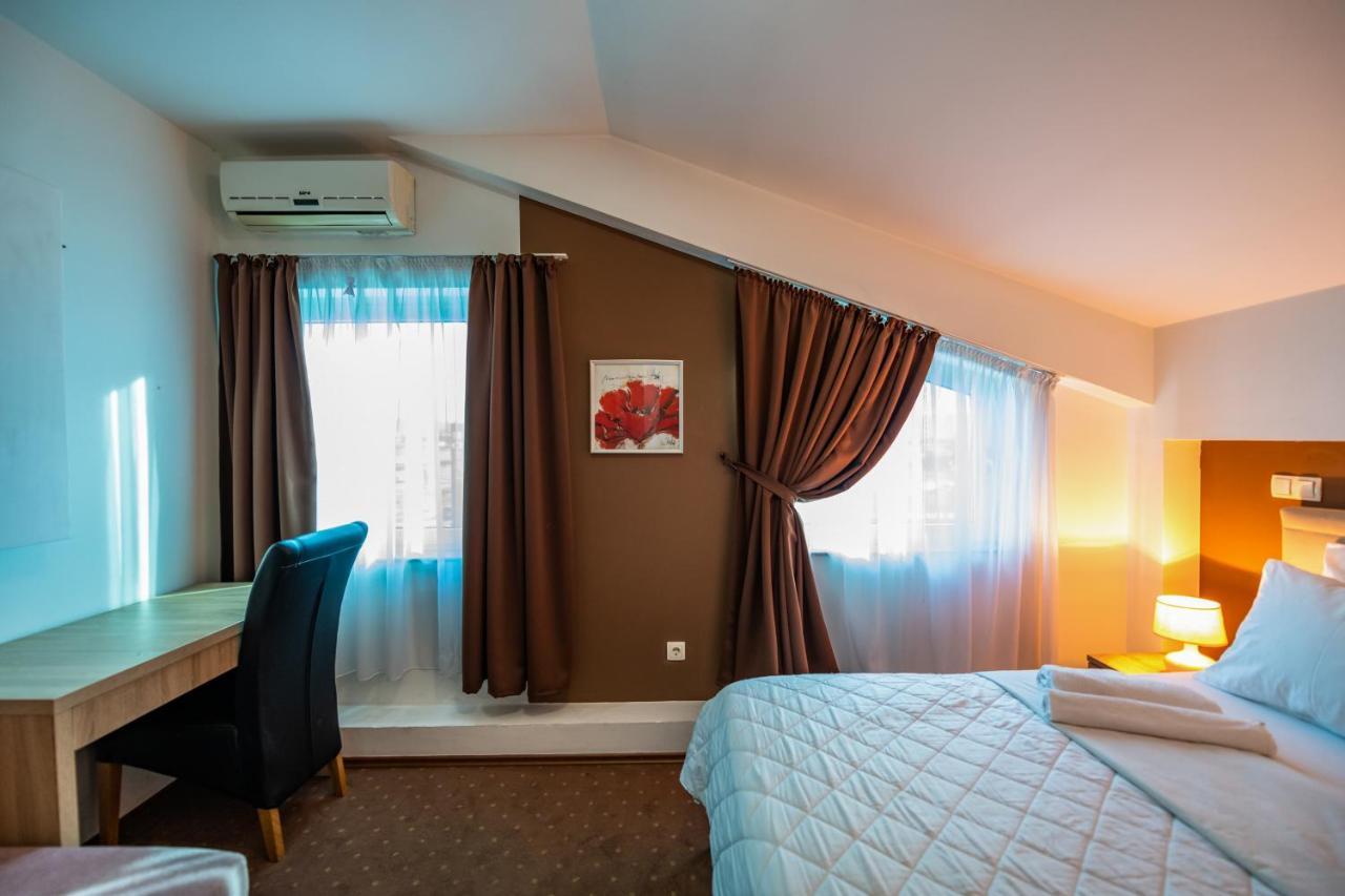Hotel Oasis Gnojnice Kültér fotó
