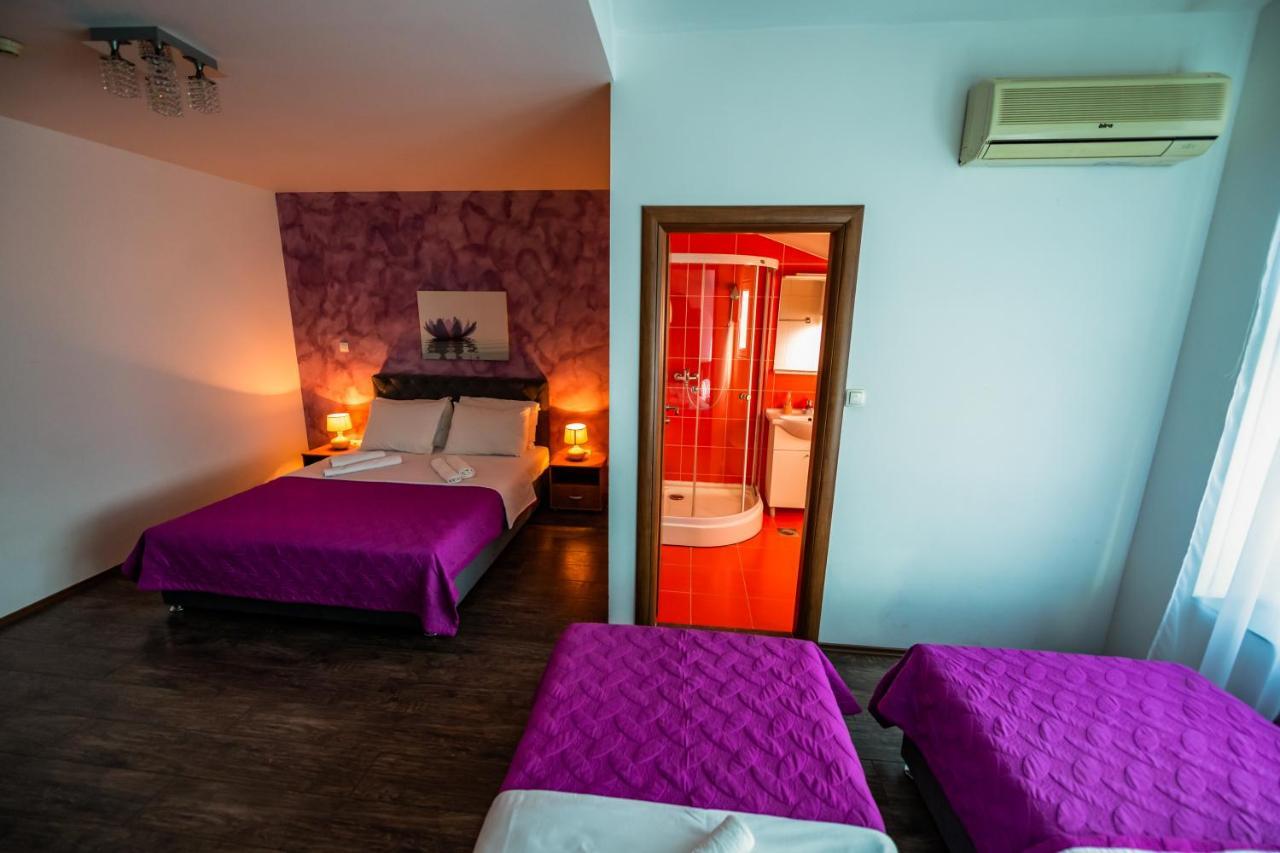 Hotel Oasis Gnojnice Kültér fotó