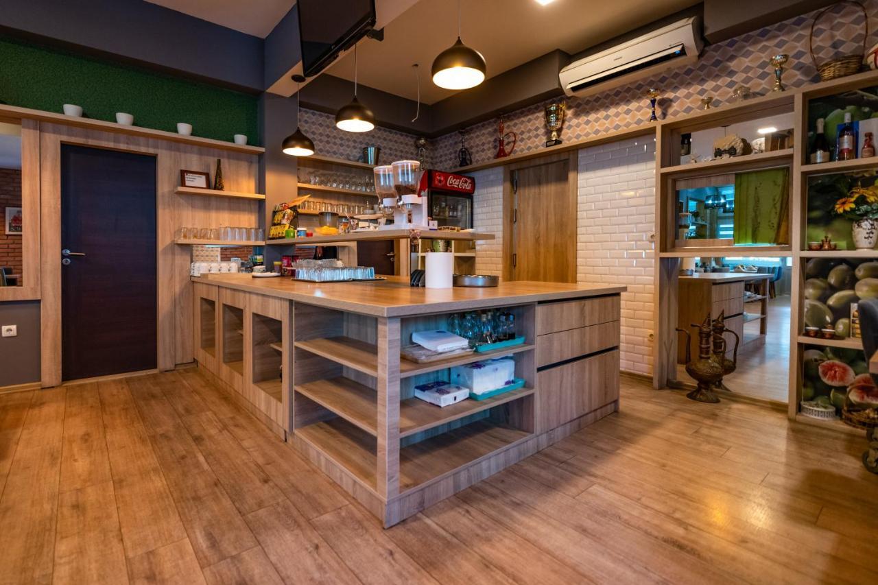 Hotel Oasis Gnojnice Kültér fotó