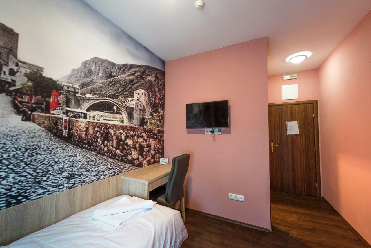 Hotel Oasis Mostar Kültér fotó